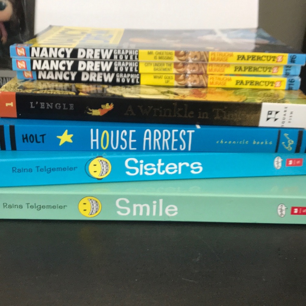 7 NEW Teen books Barns and Noble